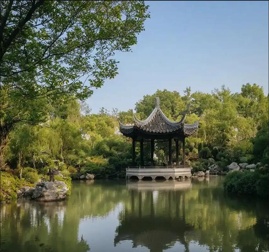 密山元柏餐饮有限公司